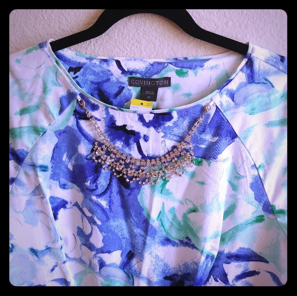 Colorful short dress.